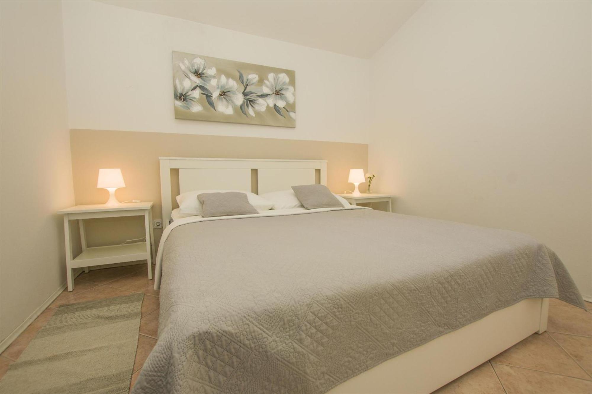 Apartments Josip Drage Ngoại thất bức ảnh